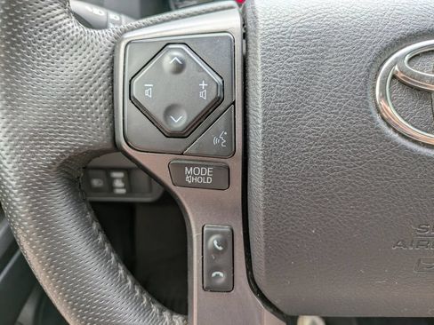 Used 2023 Toyota Tacoma TRD Off-Road w/ Technology Package AWD/4WD image 24
