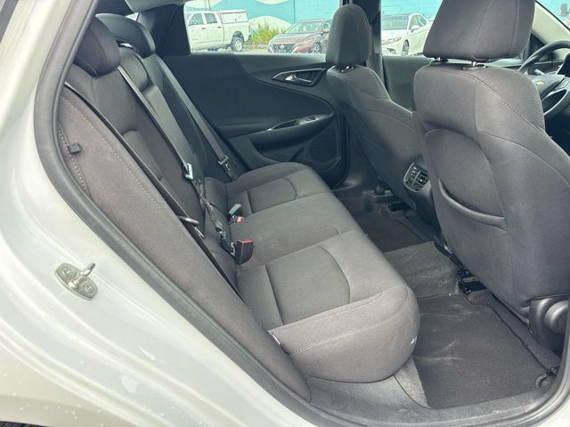 Used 2024 Chevrolet Malibu LT FWD image 15