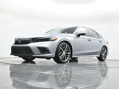 Used 2023 Honda Civic Touring image 44