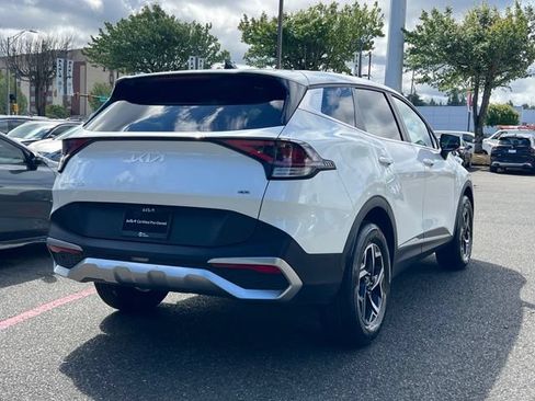 Certified 2024 Kia Sportage LX AWD/4WD image 9