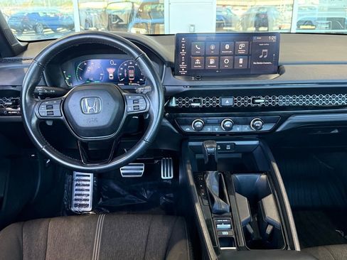 Used 2024 Honda Accord Sport image 32