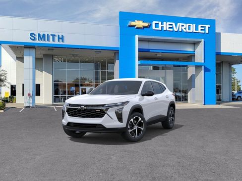 New 2026 Chevrolet Trax RS FWD image 8