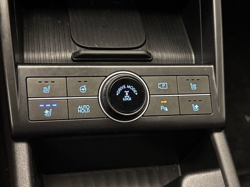 Used 2025 Hyundai Kona Limited AWD/4WD image 28