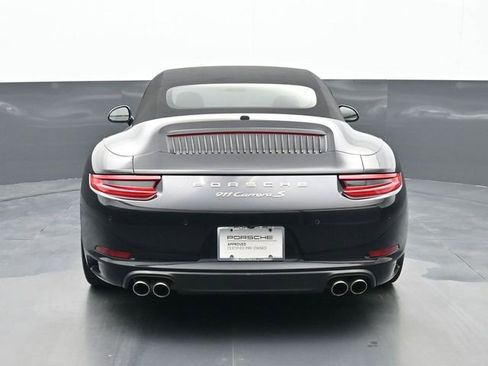 Certified 2019 Porsche 911 Carrera S RWD image 18