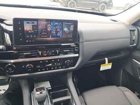 New 2026 Nissan Pathfinder SL w/ Lighting Package AWD/4WD image 20