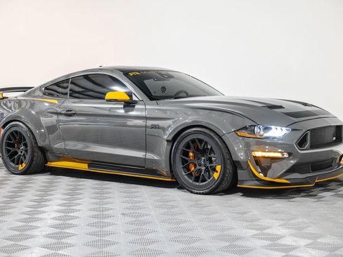 Used 2021 Ford Mustang GT Premium w/ Equipment Group 401A RWD image 4