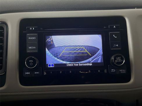 Used 2021 Honda HR-V LX image 20