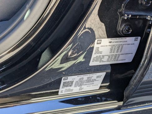 Certified 2023 GMC Sierra 2500 Denali w/ Denali Ultimate Package image 24