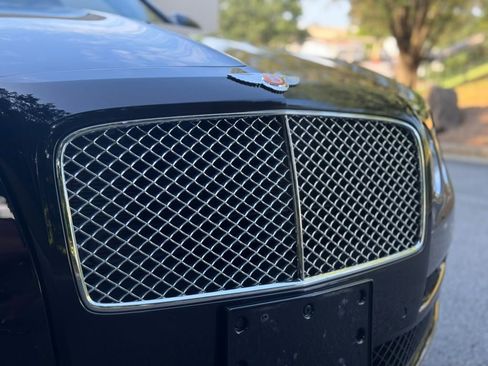 Used 2016 Bentley Flying Spur V8 AWD/4WD image 11