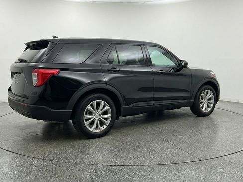 Used 2024 Ford Explorer Limited image 9