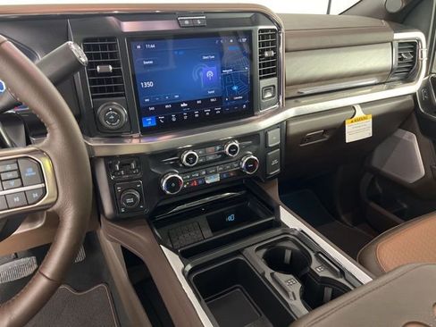 New 2026 Ford F250 King Ranch w/ Chrome Package image 28