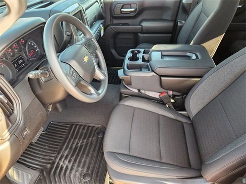 New 2026 Chevrolet Silverado 1500 Custom image 10