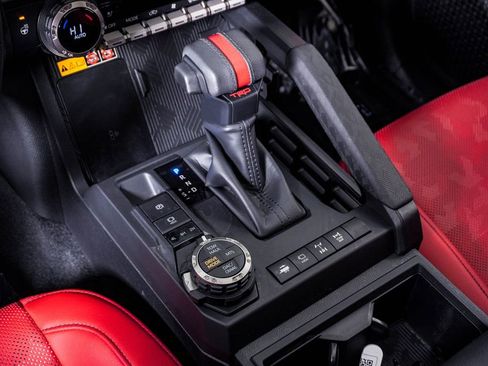 Used 2025 Toyota Tacoma TRD Pro image 29