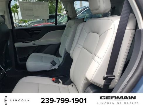 New 2026 Lincoln Aviator AWD image 19