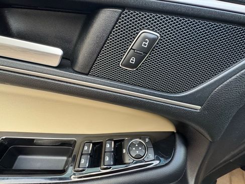 Used 2018 Ford Edge SEL w/ Equipment Group 201A image 26