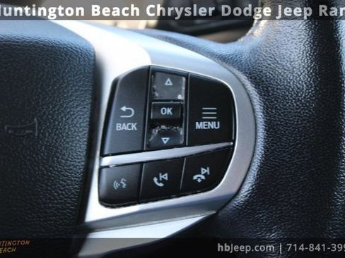 Used 2023 Ford Explorer Limited image 16