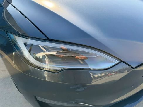 Used 2022 Tesla Model S AWD/4WD image 26