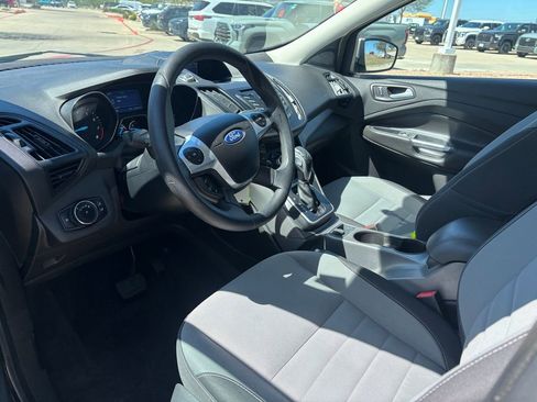 Used 2014 Ford Escape SE image 6