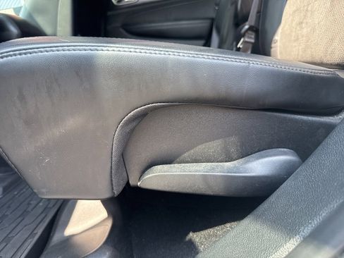 Used 2020 Jeep Grand Cherokee Altitude image 47