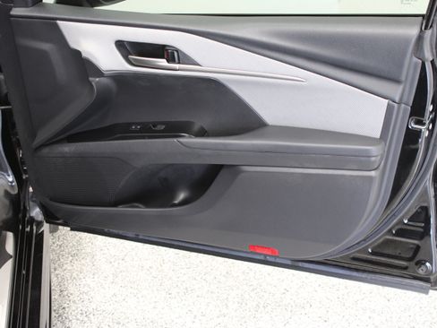 Used 2026 Toyota Camry SE w/ Convenience Package FWD image 34