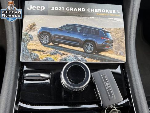 Used 2021 Jeep Grand Cherokee L Limited AWD/4WD image 30