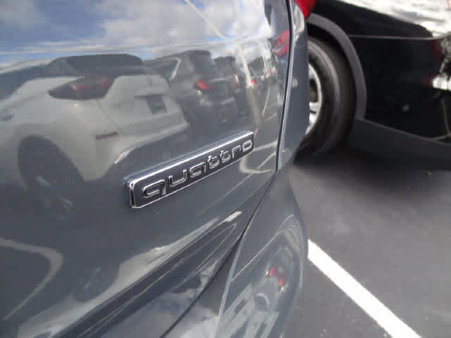 Used 2023 Audi Q3 2.0T Premium AWD/4WD image 6