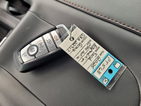 Certified 2025 Ford Expedition Max Active AWD/4WD image 26