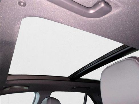 New 2025 Mercedes-Benz GLE 450 4MATIC image 17