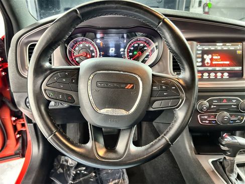Used 2023 Dodge Charger SXT image 11