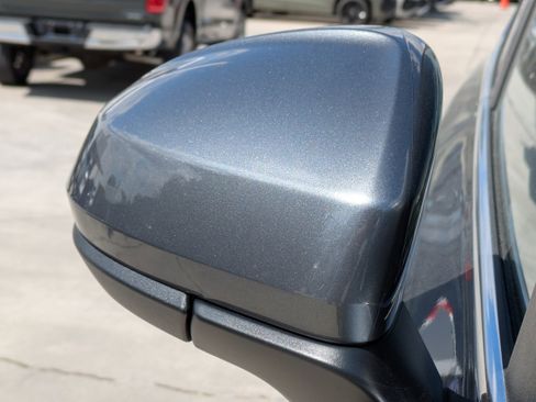 New 2026 Volkswagen Taos SE image 12