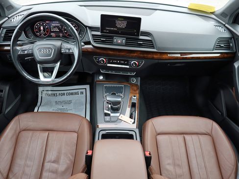 Used 2018 Audi Q5 2.0T Premium Plus w/ Premium Plus Package image 9