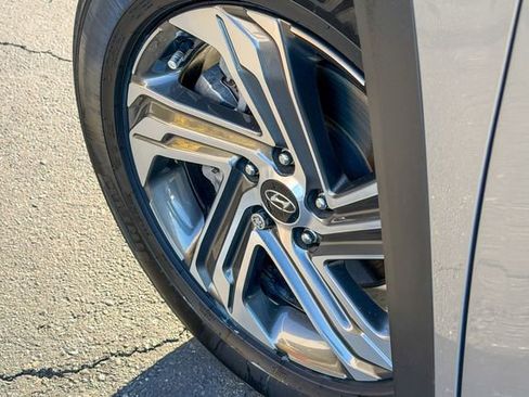 Used 2021 Hyundai Santa Fe SEL w/ Convenience + Premium Package image 10