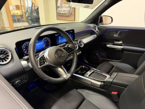 Certified 2025 Mercedes-Benz GLB 250 4MATIC w/ Winter Package image 8