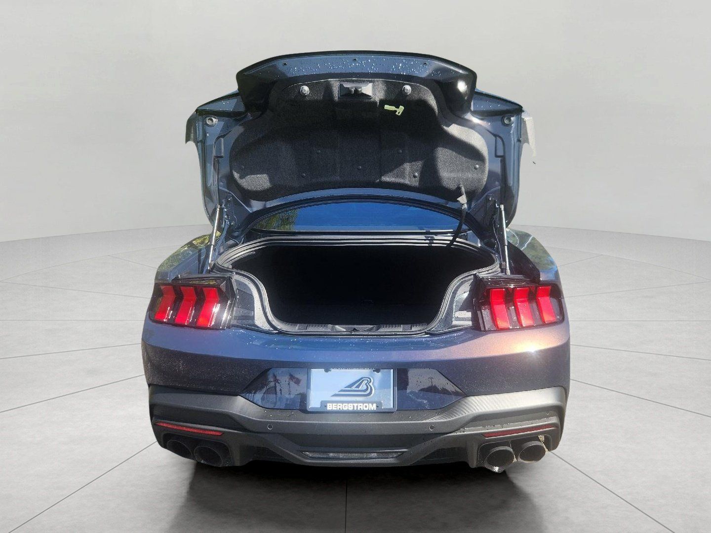 Used 2025 Ford Mustang Dark Horse w/ Dark Horse Handlin Package RWD image 8