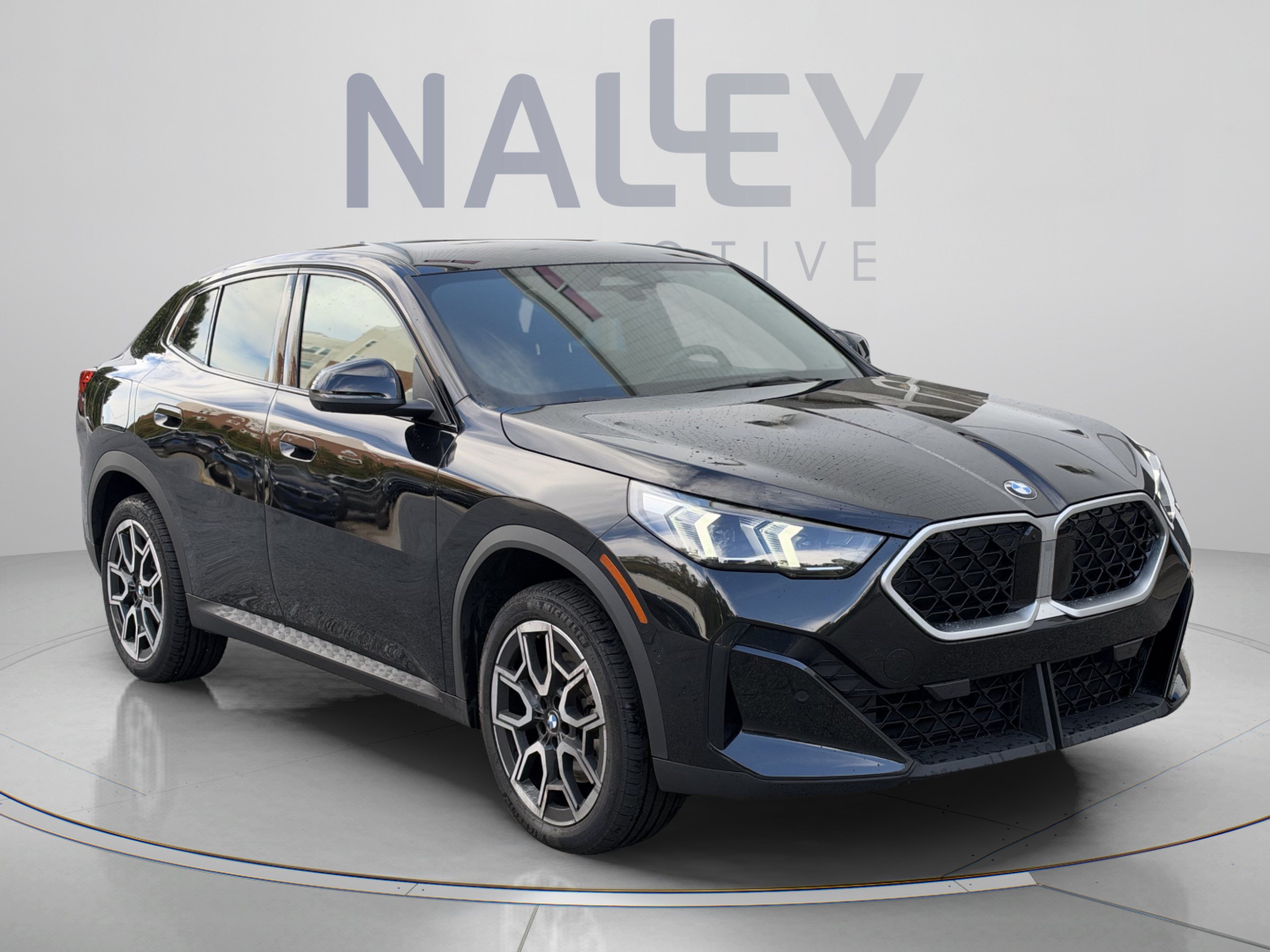 Used 2026 BMW X2 xDrive28i AWD/4WD image 5