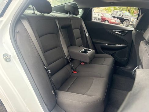 Used 2024 Chevrolet Malibu LT FWD image 14