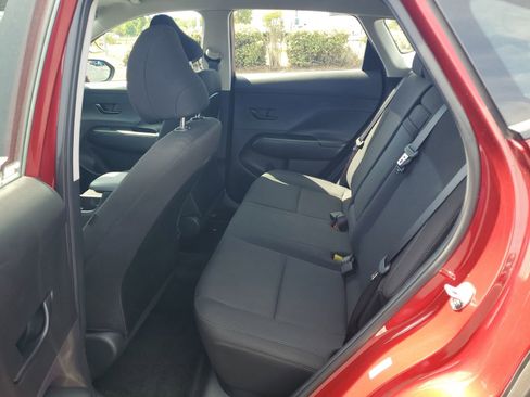 Used 2025 Hyundai Kona SE FWD image 10