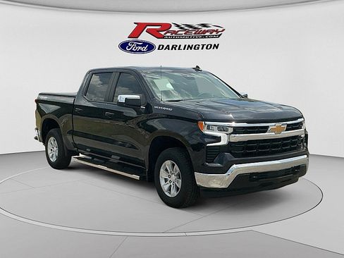 Used 2023 Chevrolet Silverado 1500 LT AWD/4WD image 7
