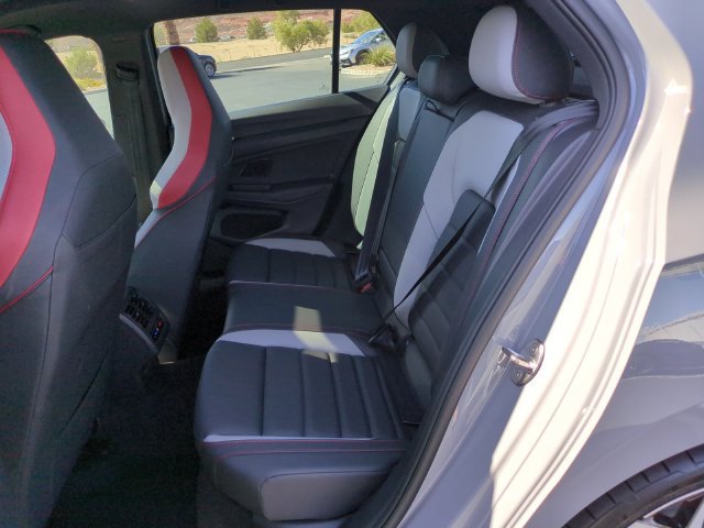 Certified 2025 Volkswagen GTI Autobahn FWD image 30