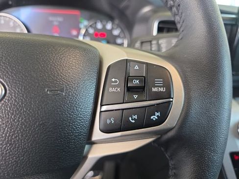 Used 2024 Ford Explorer XLT w/ Equipment Group 202A AWD/4WD image 19