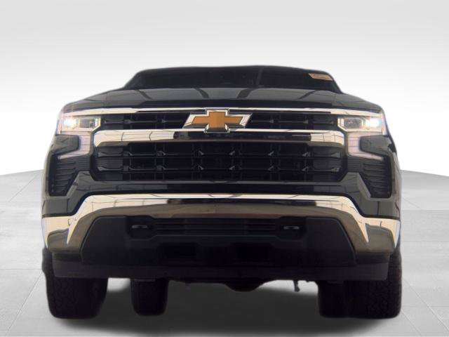 Used 2024 Chevrolet Silverado 1500 LT AWD/4WD image 4