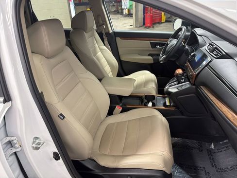 Used 2022 Honda CR-V Touring image 9