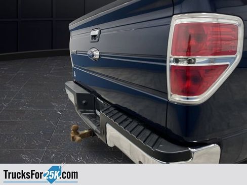 Used 2014 Ford F150 Lariat w/ Lariat Chrome Package image 33