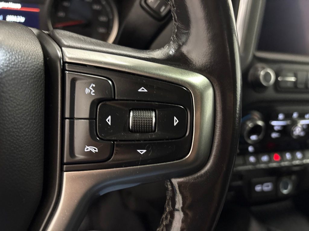 Used 2021 Chevrolet Silverado 1500 RST AWD/4WD image 27