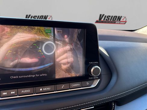 Used 2021 Nissan Rogue SV image 28