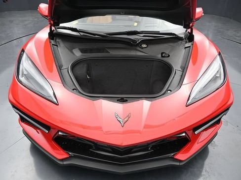 Used 2020 Chevrolet Corvette Stingray Preferred Cpe w/ 2LT Preferred Equipment Group RWD image 19