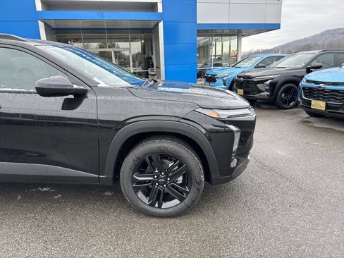 New 2026 Chevrolet Trax ACTIV image 2