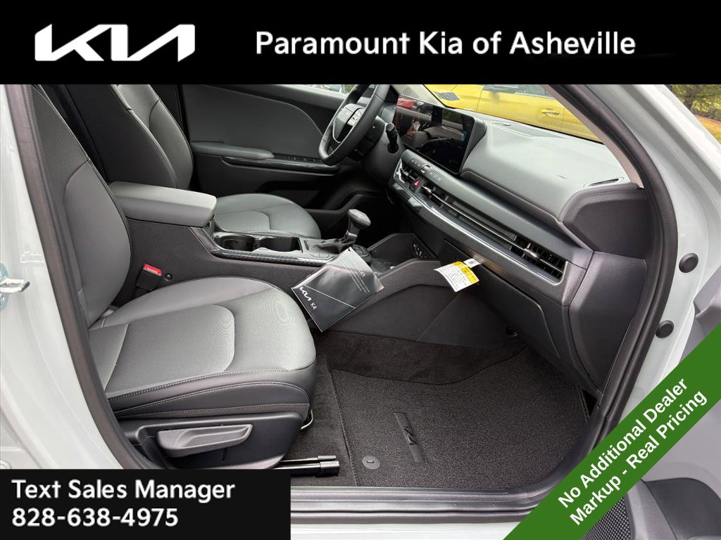 New 2026 Kia K4 EX FWD image 19