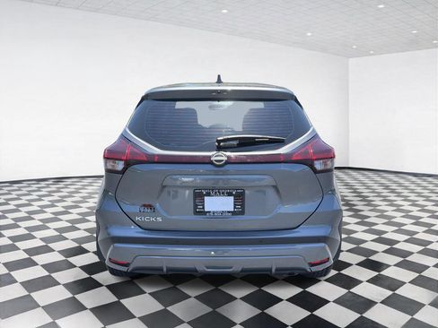 Used 2024 Nissan Kicks S FWD image 5