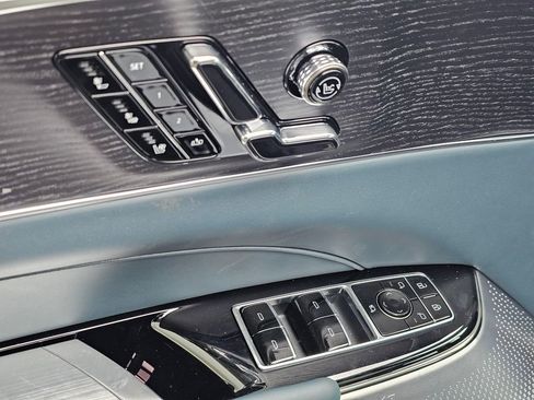 New 2026 Cadillac Lyriq Signature Sport w/ Nappa Leather Package image 22